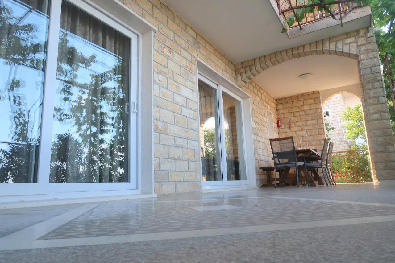 Cvita Apartments Trogir Luaran gambar