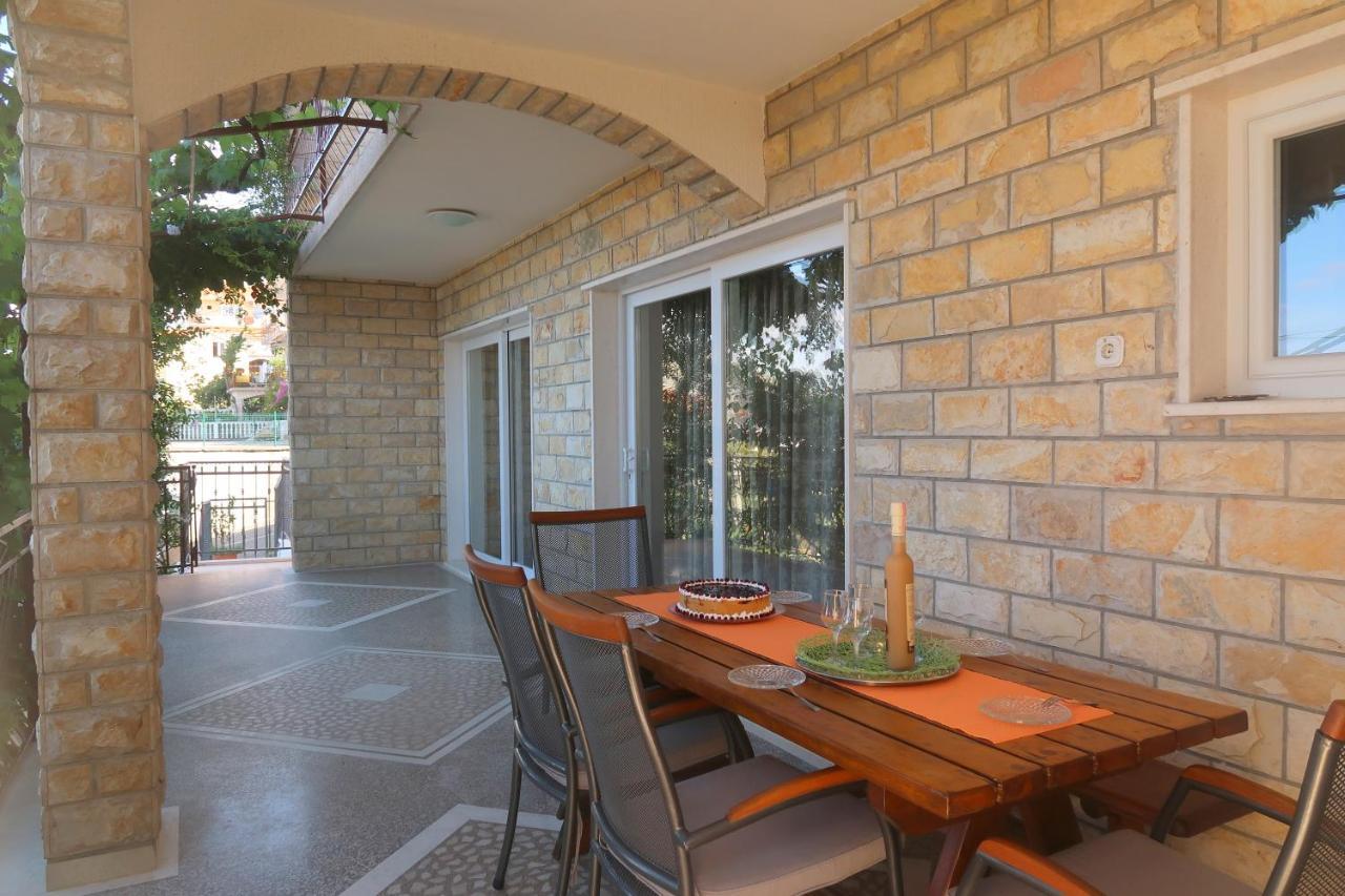 Cvita Apartments Trogir Luaran gambar