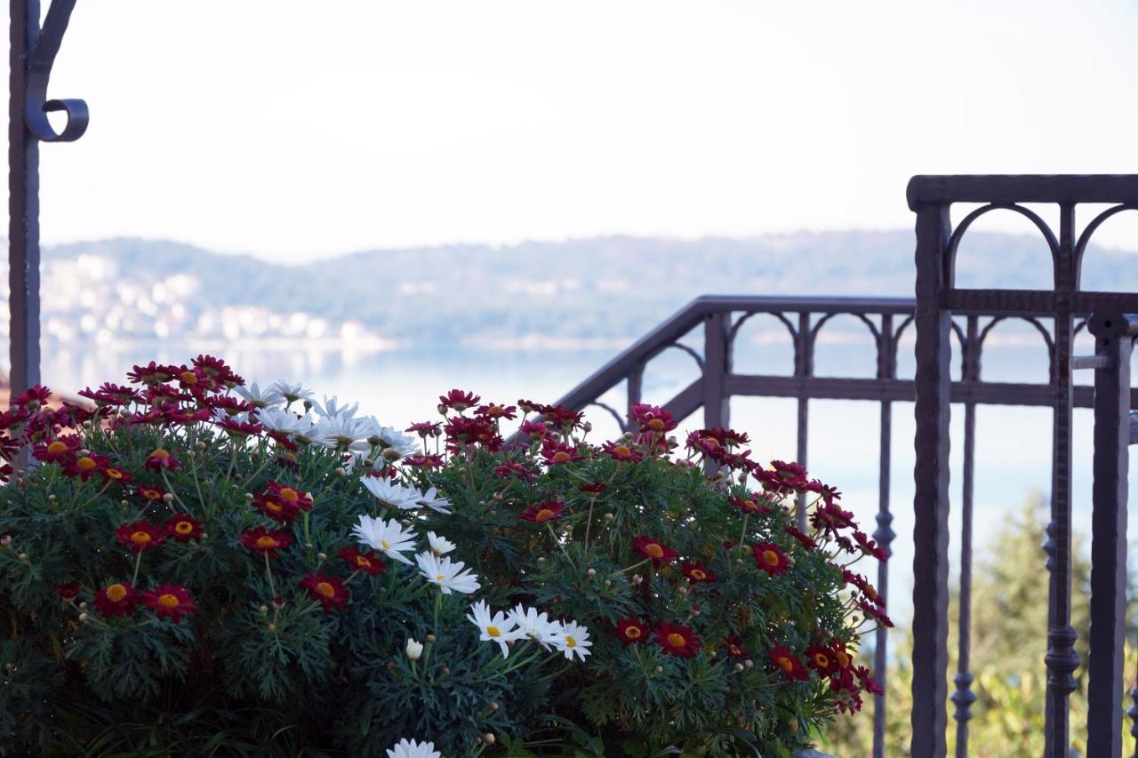 Cvita Apartments Trogir Luaran gambar