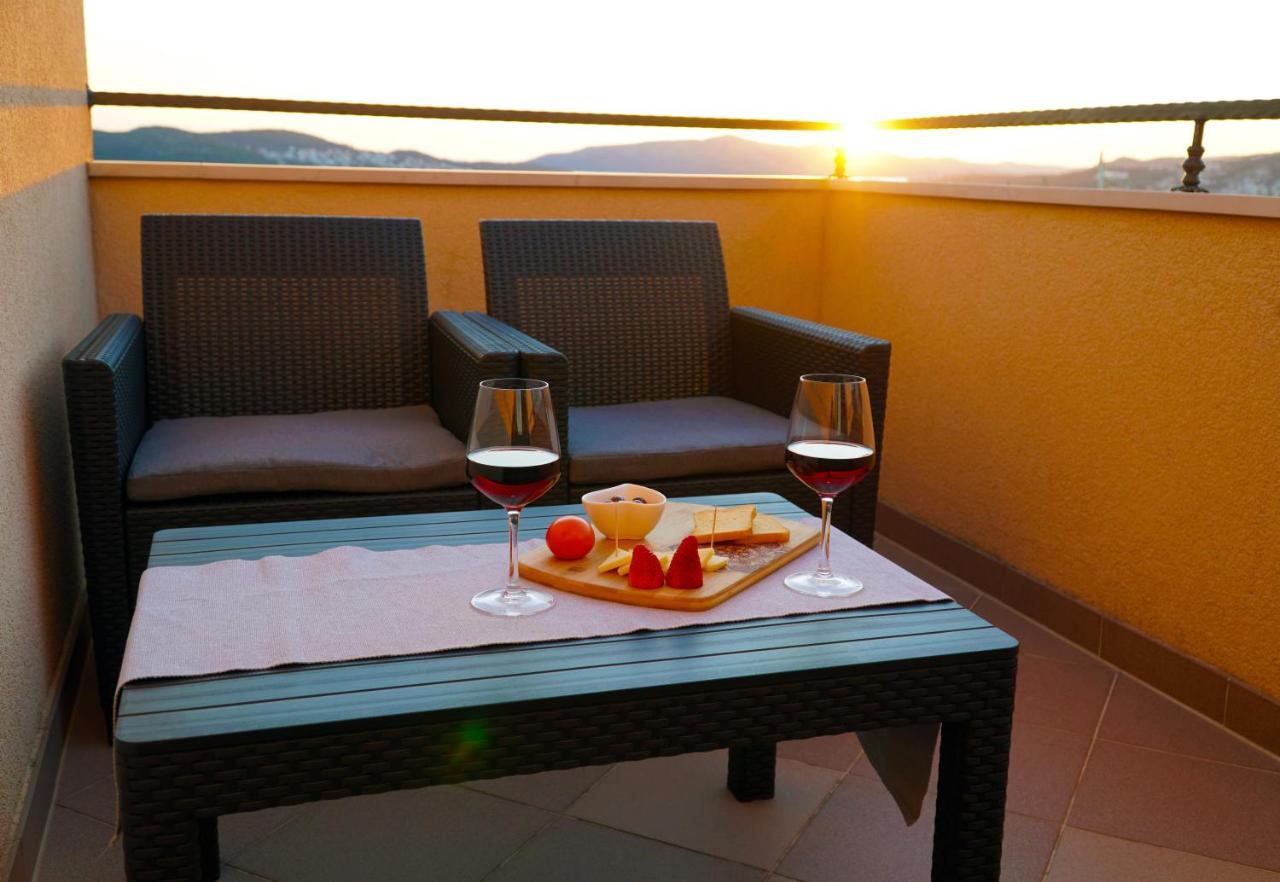 Cvita Apartments Trogir Luaran gambar